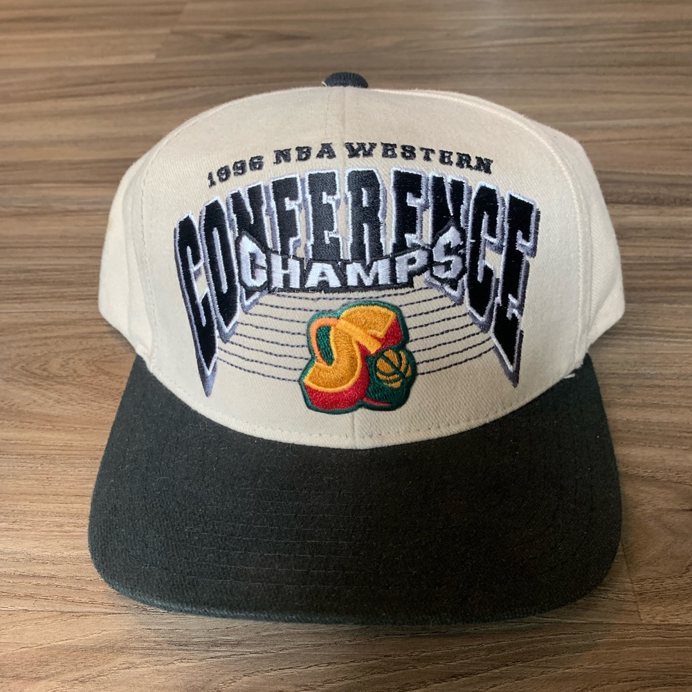 Vintage 1996 Seattle SuperSonics Conference SnapBack